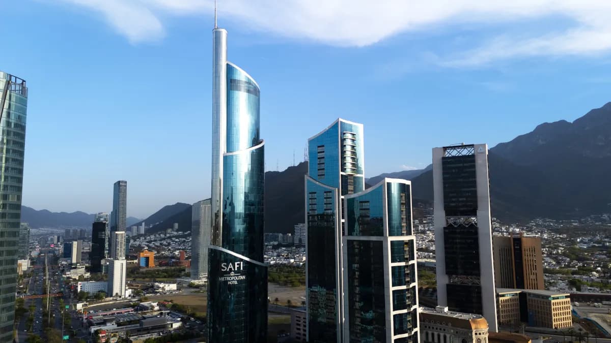 TORRES SAFI (3) METROPOLITAN